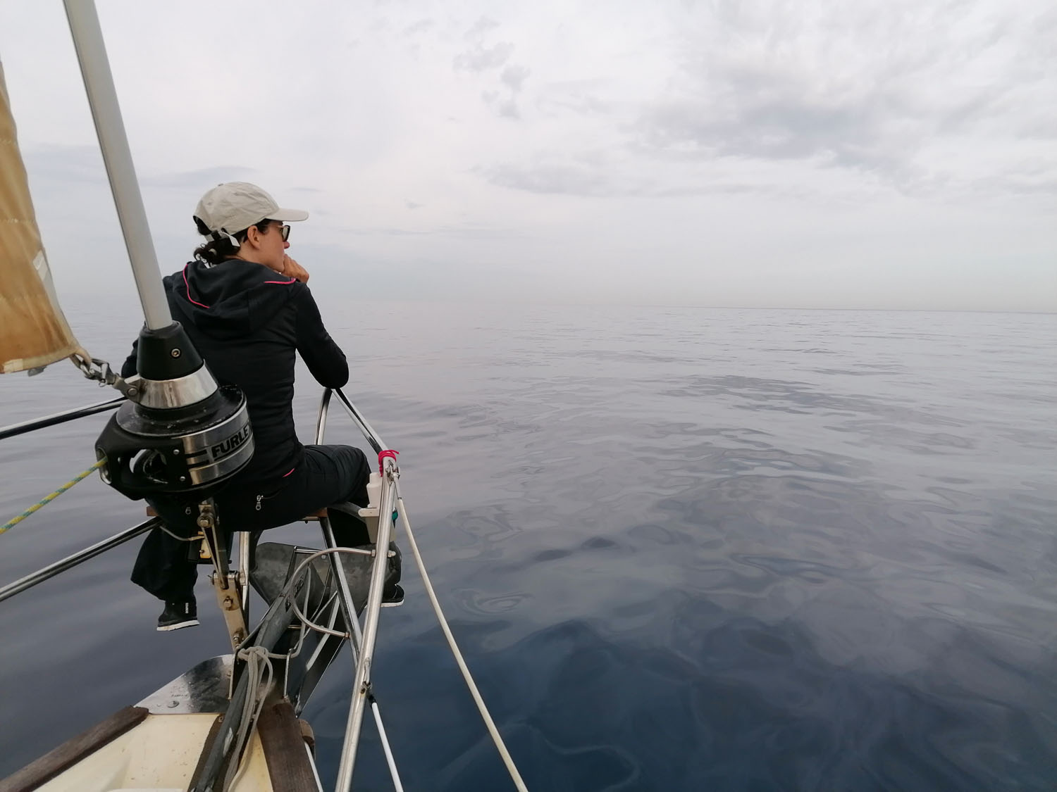 Observateur lors d'une croisière d'observation et d'étude des cétacés à la voile - du Var à la Corse