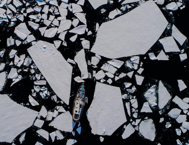 expédition partenaire du Svalbard à la lisière des glaces - bateau