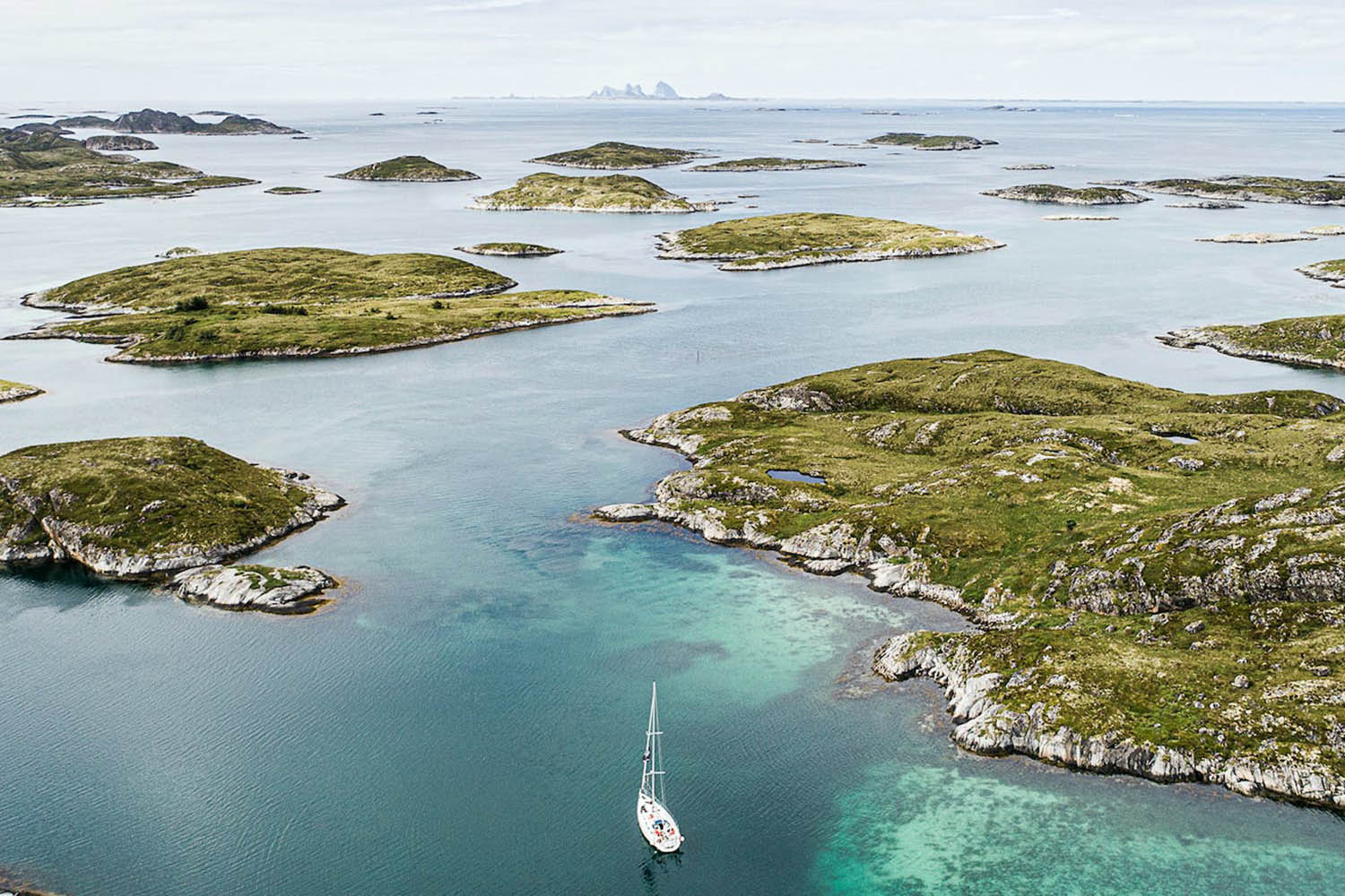 voyage Navigation - Voile et nettoyage des plages sur les côtes de Helgeland copyright Seilnorge 7