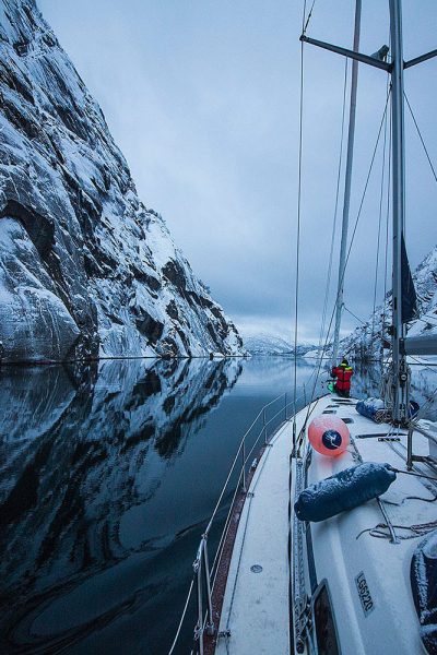 Voyage scientifique - Observer et étudier les orques et les baleines à bosse à la voile - observer les cétacés en Norvèges arctique - les conditions de terrain - Le voilier